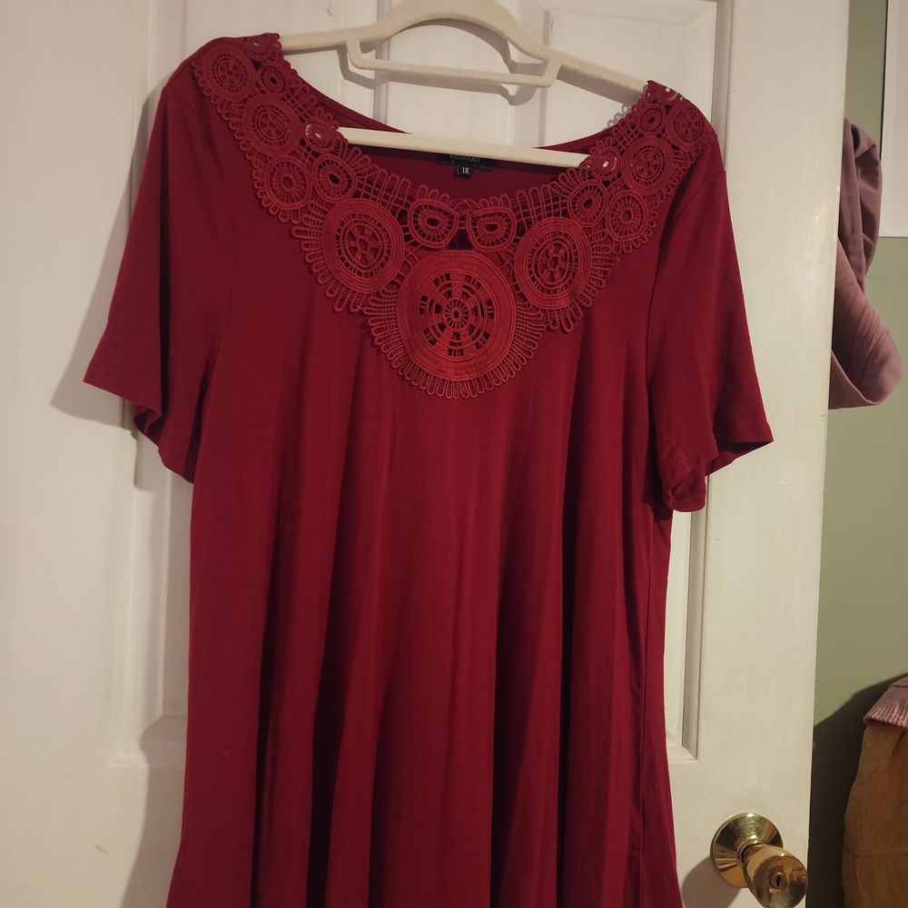 Chic Lace Detail Burgundy Blouse